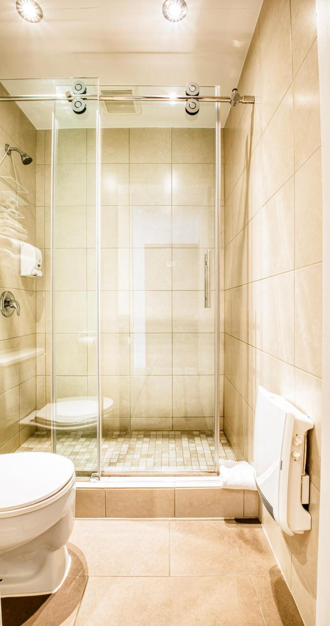 Motel Mistral รูอิน ภายนอก รูปภาพ